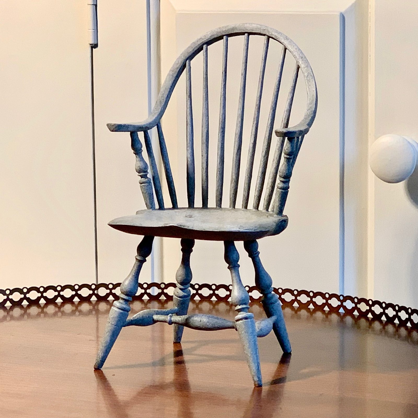 Miniature windsor hot sale chair